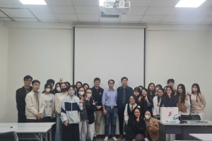 ĐẠI DIỆN RABILOO “MỞ KHOÁ” BÍ QUYẾT QUẢN LÝ TRẢI NGHIỆM KHÁCH HÀNG VÀ TIÊU CHUẨN QUẢN TRỊ DỰ ÁN QUỐC TẾ CHO SINH VIÊN VJCC 